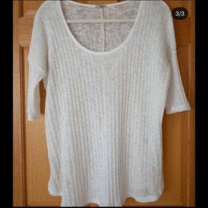 Ecoté 3/4 sleeve knit shirt